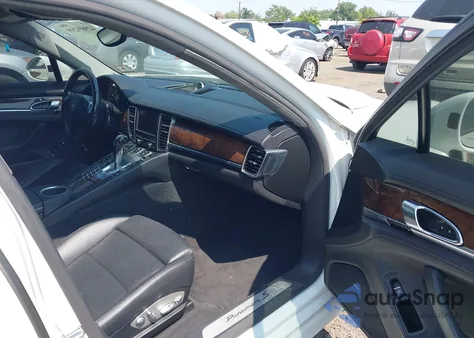 2014 Porsche Panamera E-Hybrid S from USA, damaged, VIN WP0AD2A75EL044758